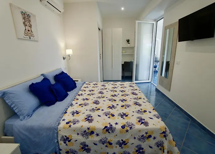 Relais Ettore לינה וארוחת בוקר 4*