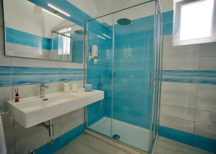 Relais Ettore לינה וארוחת בוקר 4*